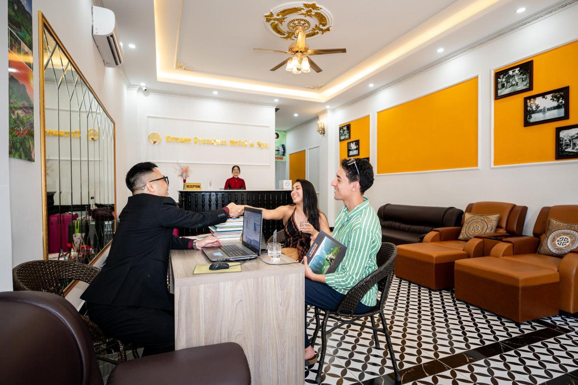 Dream Premium Hotel & Spa ฮานอย ภายนอก รูปภาพ